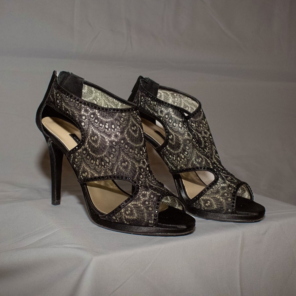 Black Caparros Formal Heels